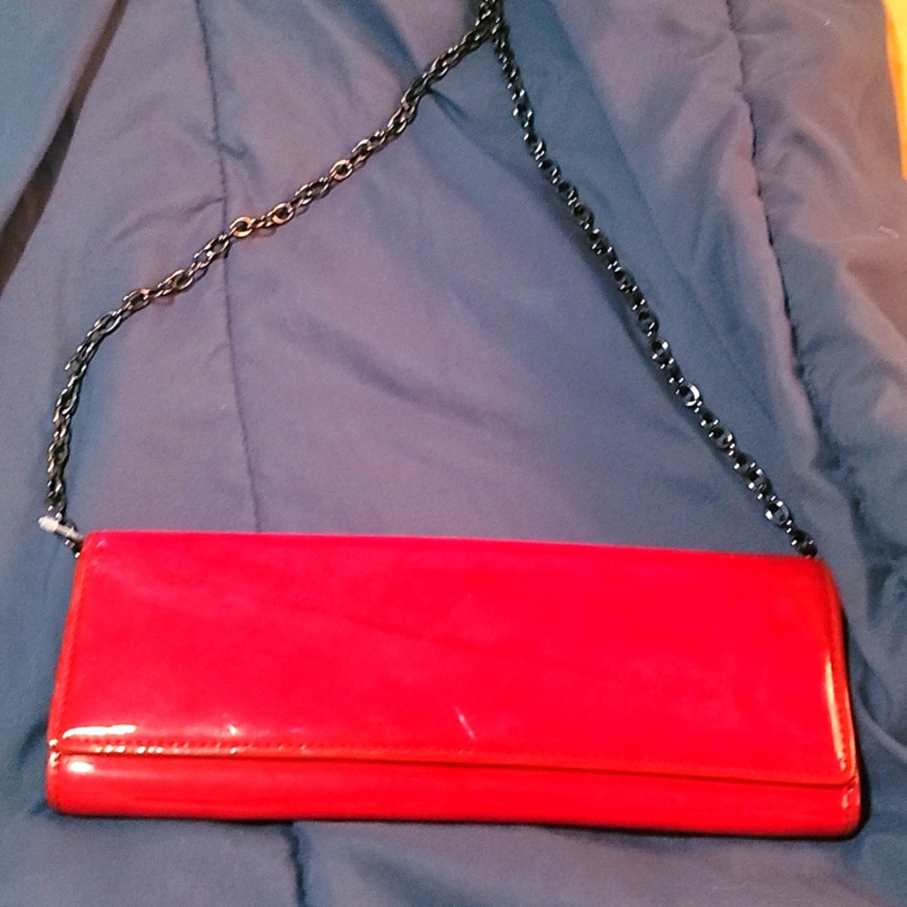 Aldo clutch